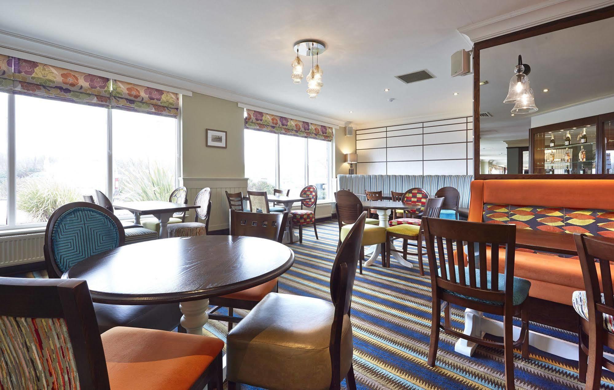 The Wishing Well Hotel Selby Bagian luar foto