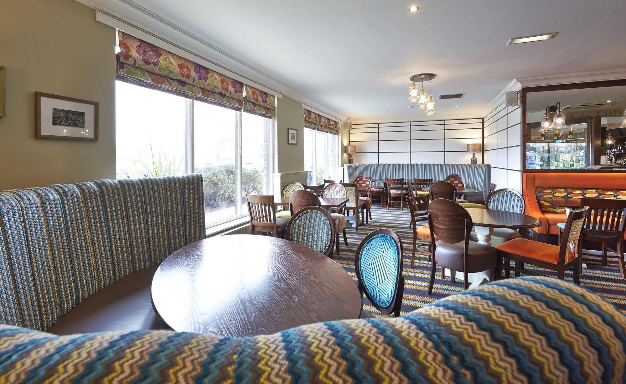 The Wishing Well Hotel Selby Bagian luar foto