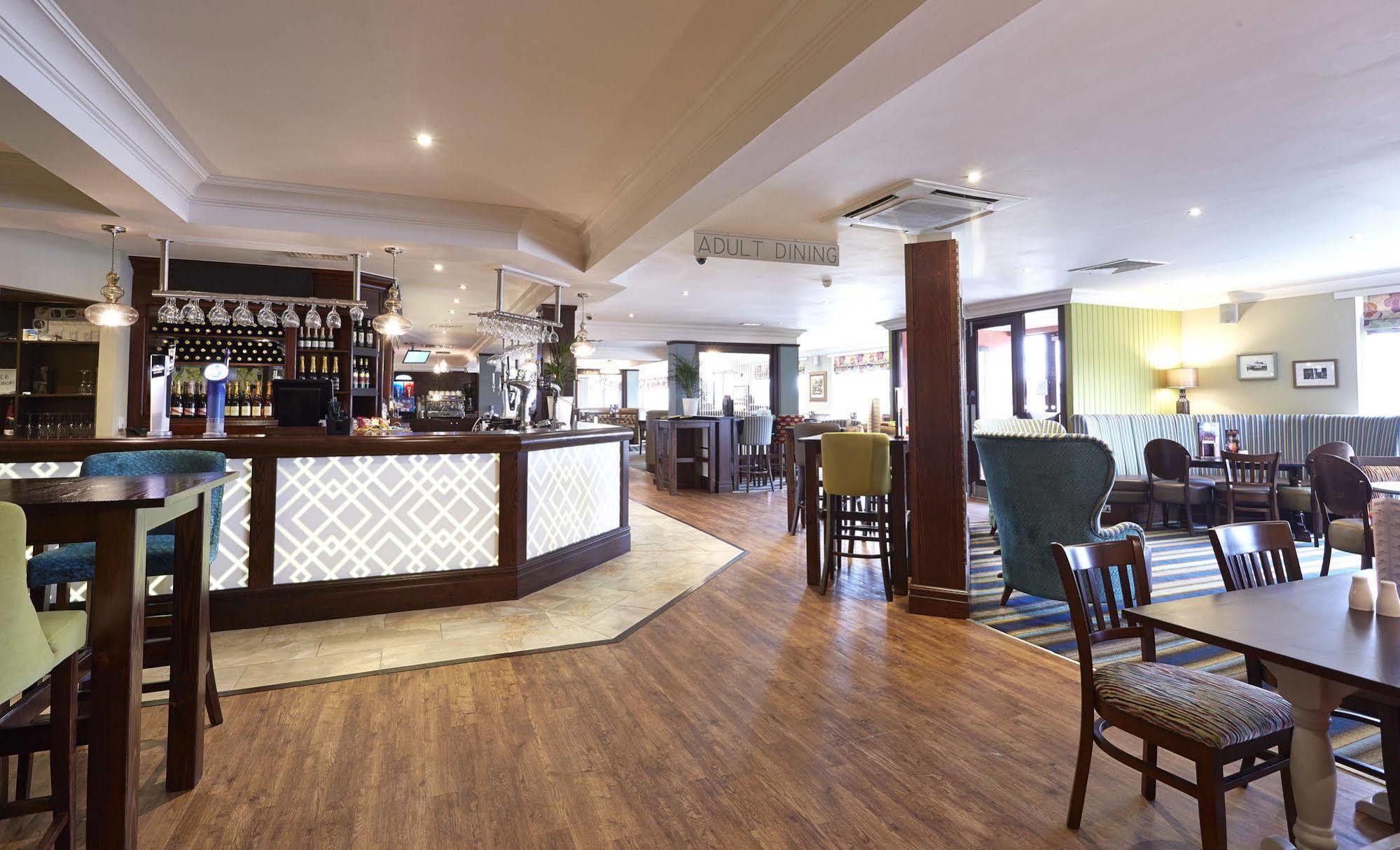 The Wishing Well Hotel Selby Bagian luar foto