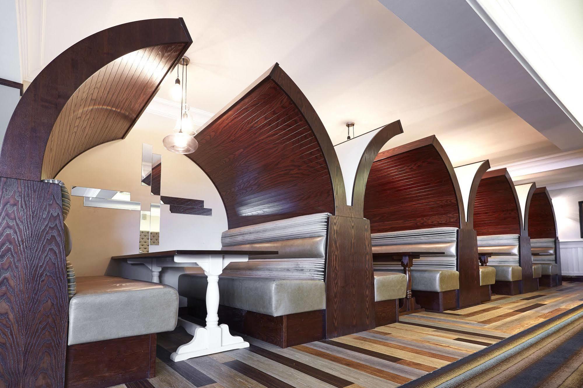 The Wishing Well Hotel Selby Bagian luar foto